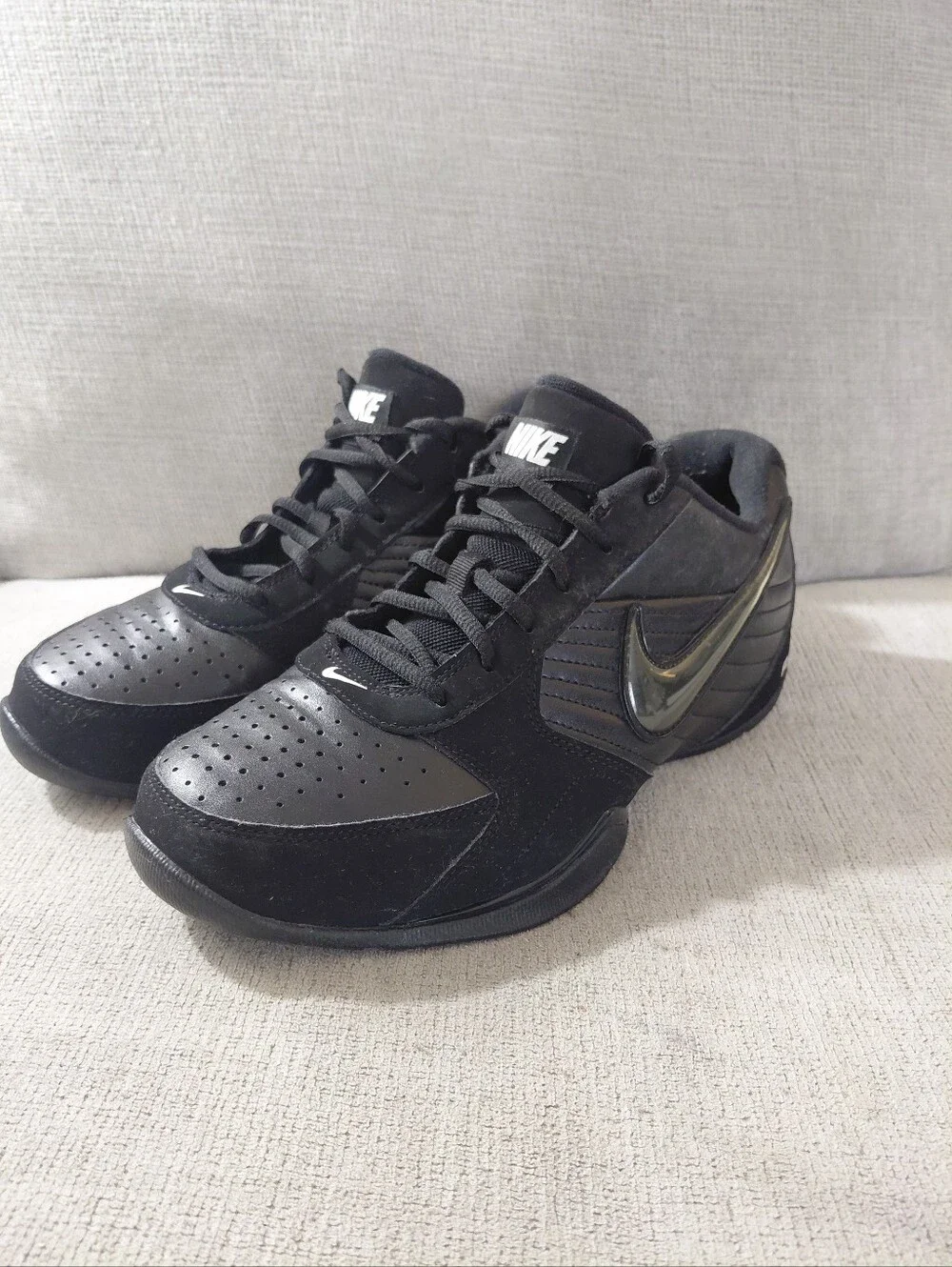 Nike Air Baseline Low Black Men's Size 9 Athletic Sneakers